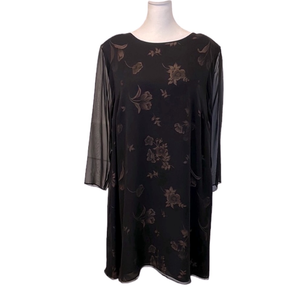 Vintage Due per Due triple ply women’s silk dress. Size 18